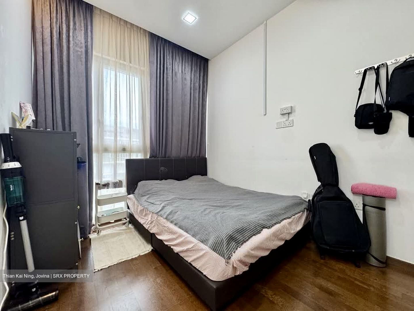 Sea Esta (D18), Condominium #570221751